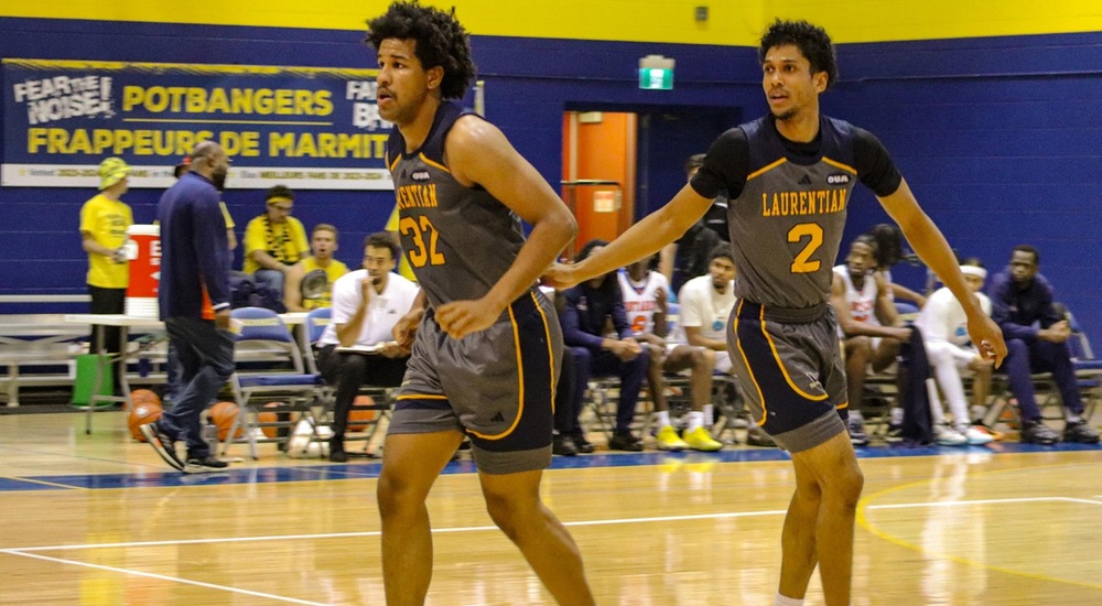 Keenan Morain (32) and To Randriasalama (2) - Tyra Swan