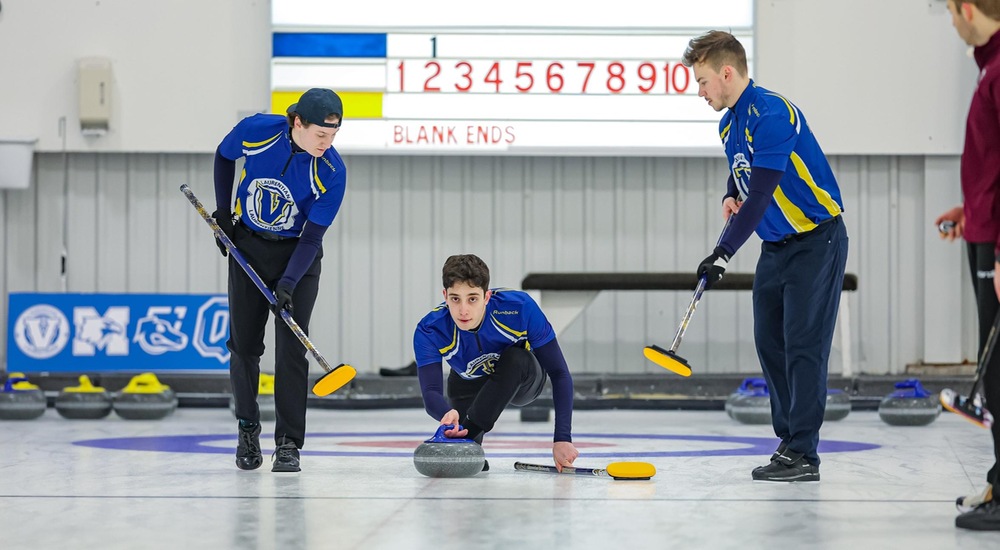 The men's curling team at the OUA Championships - Laurel Jarvis